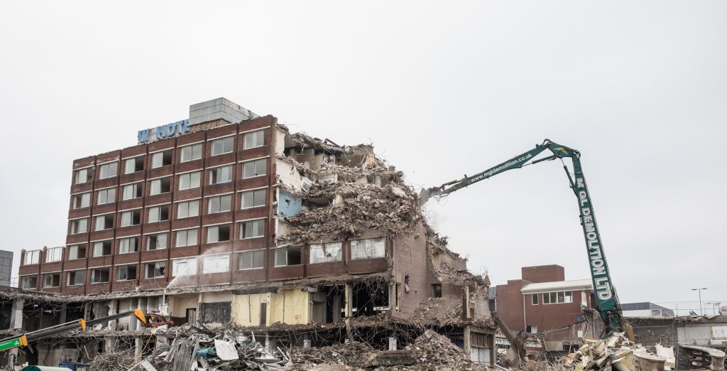 Castlegate Shopping Centre & Swallow Hotel